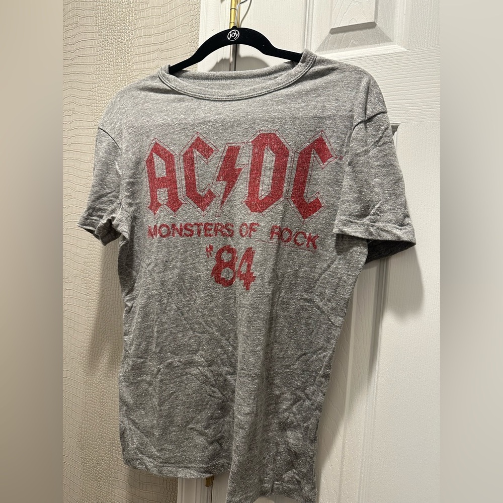ACDC Mens rock tee! Size medium. NWOT